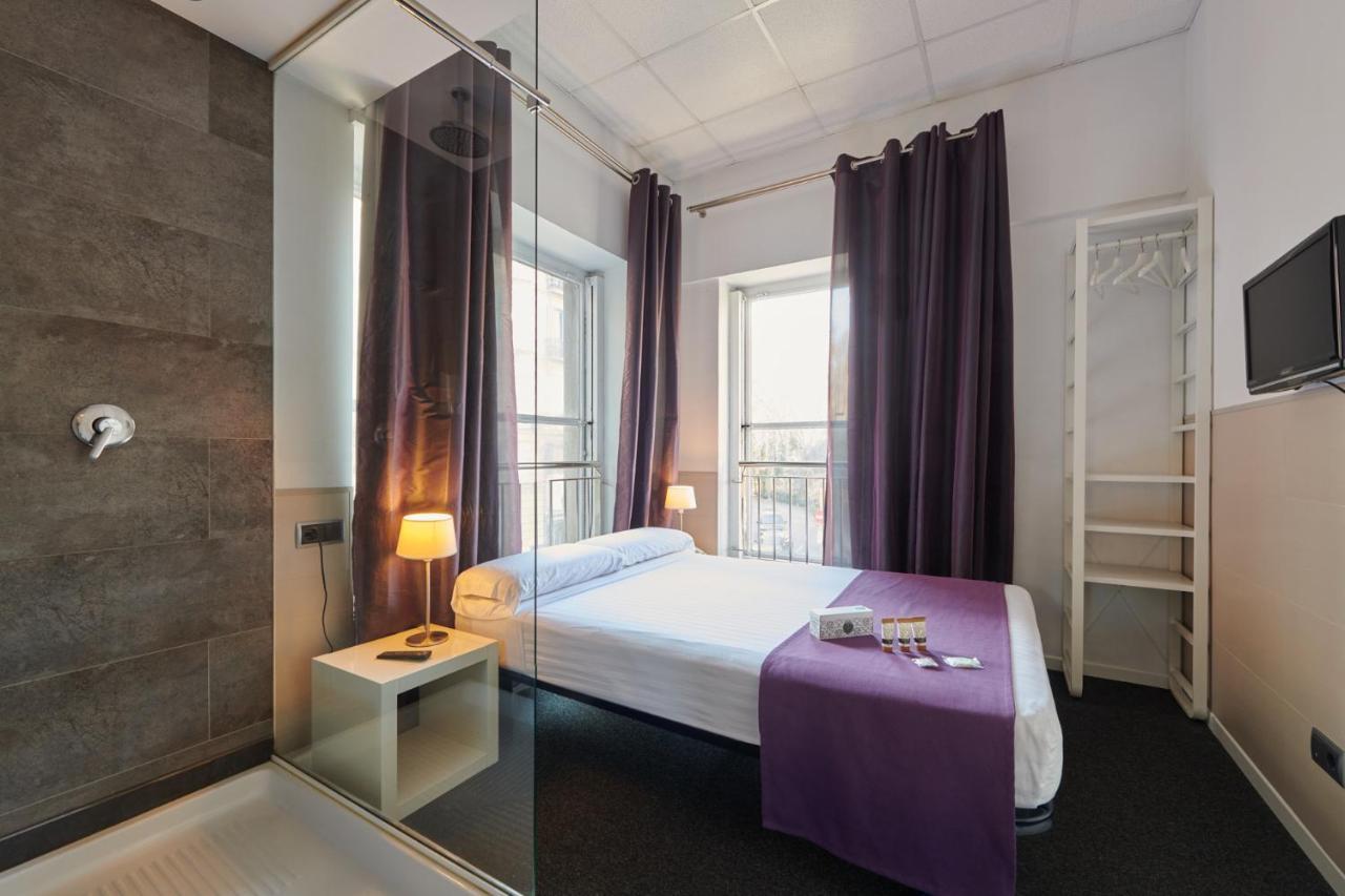 Hostal Mayerling Centro Barcelona Eksteriør billede
